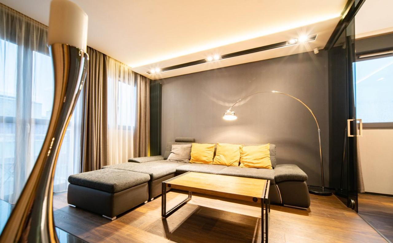 Riverside Luxury Panorama Home - Smarttv, Fastwifi ブダペスト エクステリア 写真