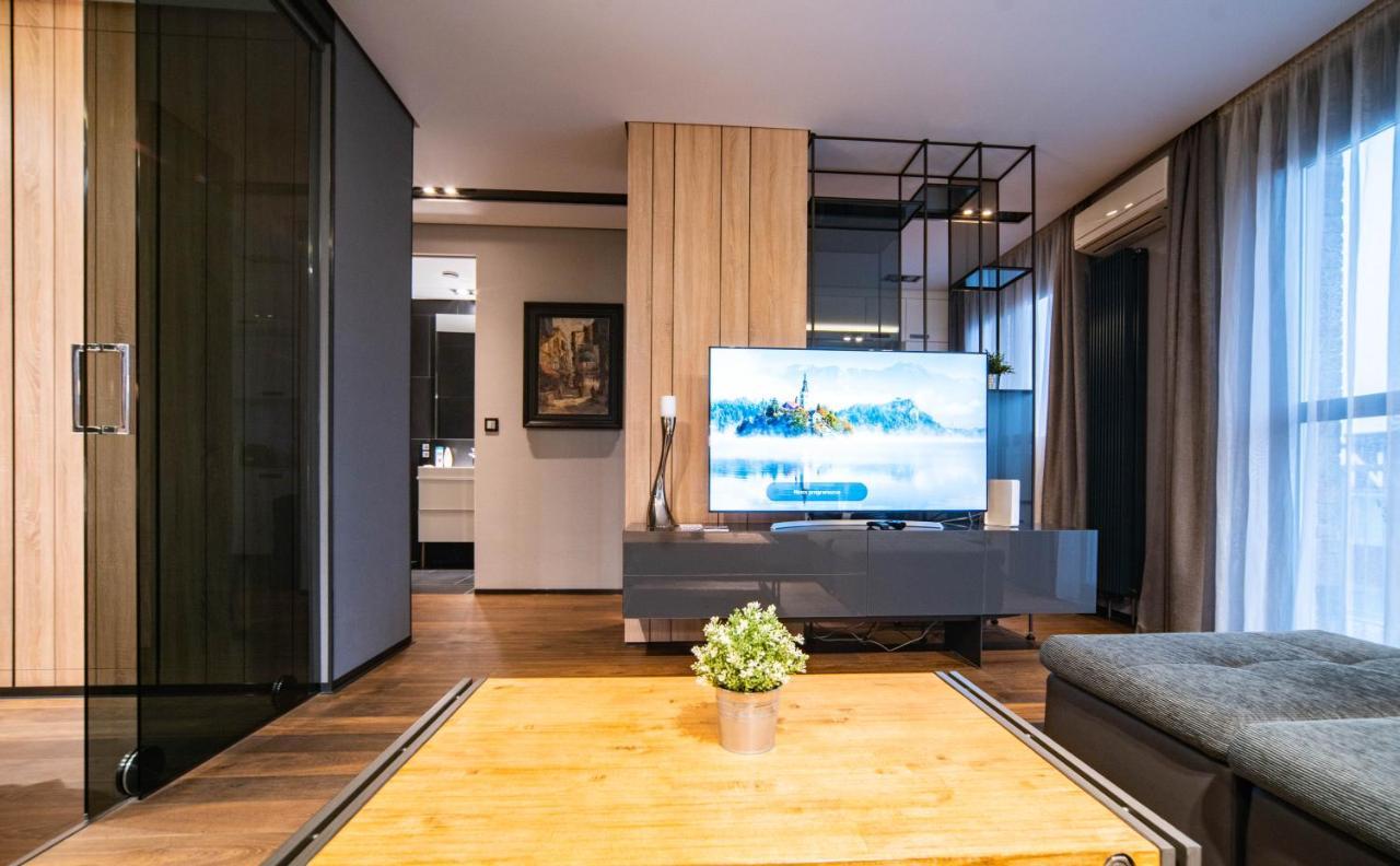 Riverside Luxury Panorama Home - Smarttv, Fastwifi ブダペスト エクステリア 写真